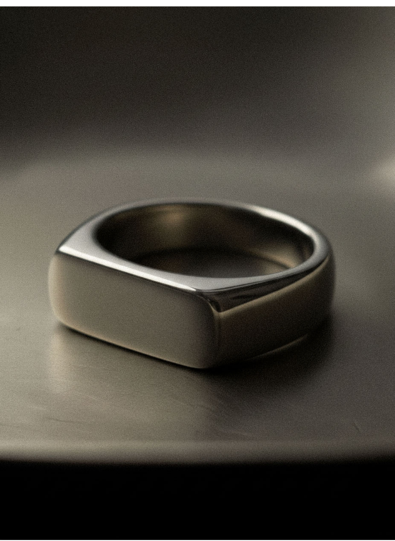 Noir Signet Ring